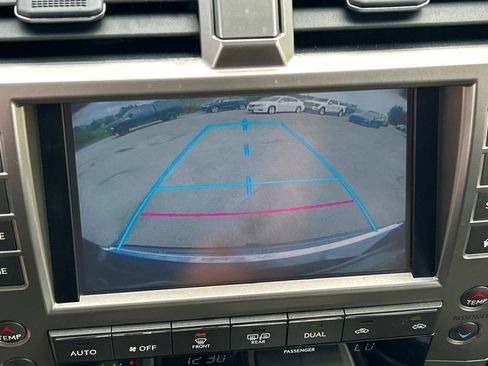 Used 2014 Lexus GX 460 image 18