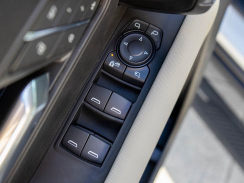 New 2026 GMC Hummer EV SUV image 19