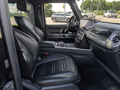 Used 2019 Mercedes-Benz G 550 w/ Exclusive Interior Package image 41