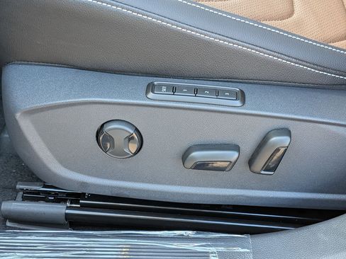 New 2026 Volkswagen Jetta SEL image 15