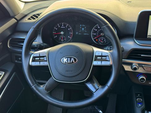 Used 2021 Kia Telluride EX w/ EX Premium Package FWD image 19