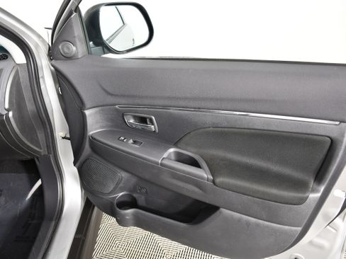 Used 2022 Mitsubishi Outlander Sport ES AWD/4WD image 38