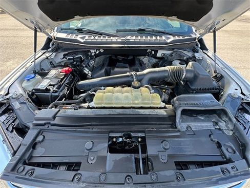 Used 2019 Ford F150 Lariat w/ Trailer Tow Package image 29