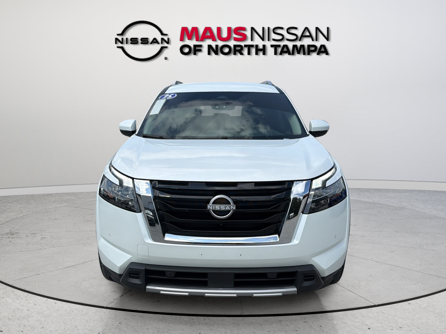 Certified 2025 Nissan Pathfinder SL AWD/4WD image 3