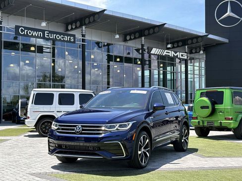Used 2024 Volkswagen Tiguan SEL R-Line AWD/4WD image 1