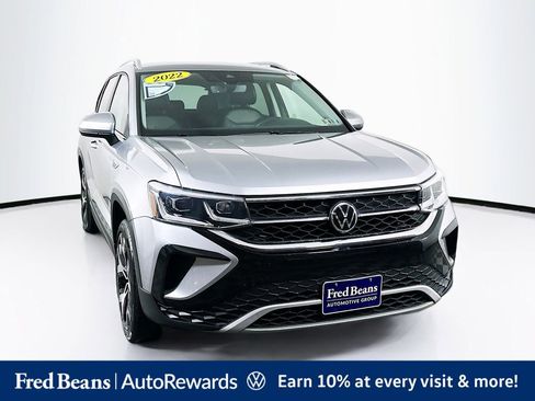 Used 2022 Volkswagen Taos SEL AWD/4WD image 1