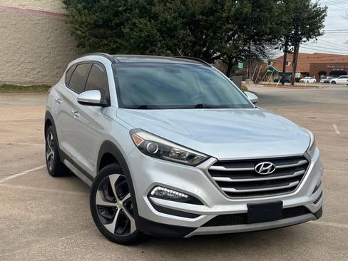 Used 2018 Hyundai Tucson Value w/ Cargo Package image 1