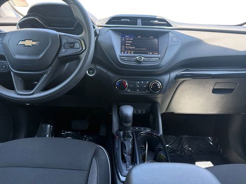 Used 2023 Chevrolet TrailBlazer LT image 11