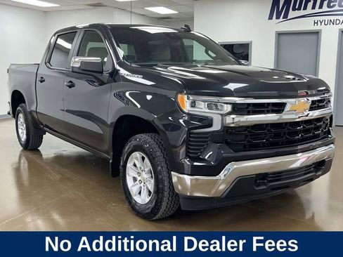 Used 2022 Chevrolet Silverado 1500 LT w/ Protection Package AWD/4WD image 3