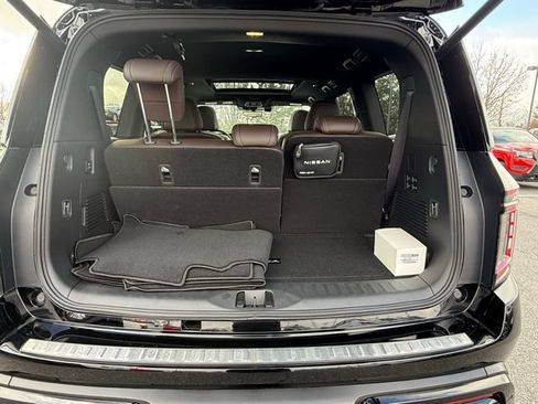 New 2026 Nissan Armada Platinum image 18