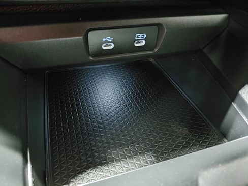 Used 2023 Honda Accord LX image 31