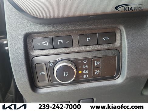 Used 2024 Ford F350 Platinum AWD/4WD image 22