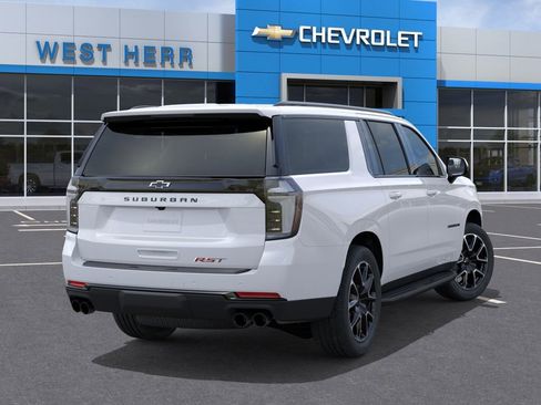 New 2026 Chevrolet Suburban RST AWD/4WD image 4