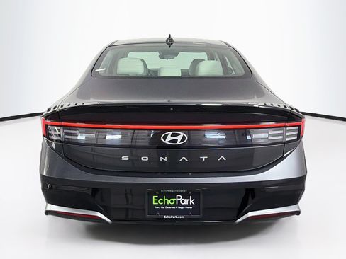 Used 2025 Hyundai Sonata SEL FWD image 7