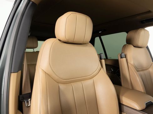 Used 2024 Land Rover Range Rover SE AWD/4WD image 33