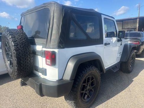 Used 2011 Jeep Wrangler Sport AWD/4WD image 5