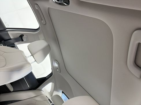 Used 2025 Hyundai Sonata Limited image 18