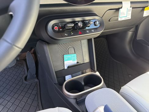 New 2026 MINI Cooper S FWD image 28