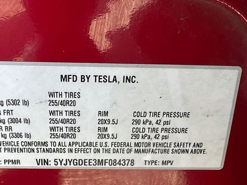 Used 2021 Tesla Model Y Long Range image 27