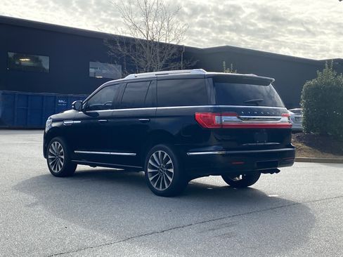Used 2020 Lincoln Navigator Reserve image 15