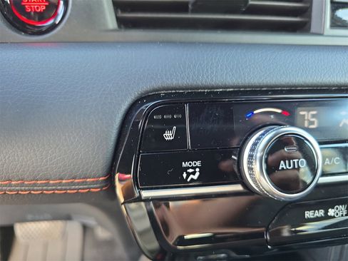 Certified 2023 Honda Pilot Sport image 18