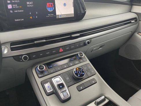 Used 2024 Hyundai Palisade SEL image 15