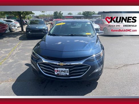 Used 2022 Chevrolet Malibu LT FWD image 13