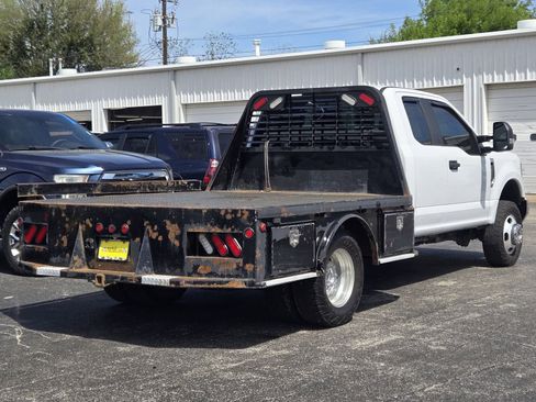 Used 2019 Ford F350 XL w/ XL Value Package image 8