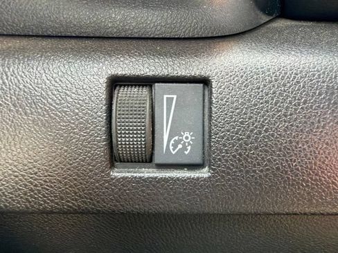Used 2023 GMC Canyon Elevation RWD image 23