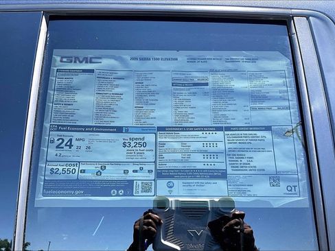 New 2025 GMC Sierra 1500 Elevation AWD/4WD image 14