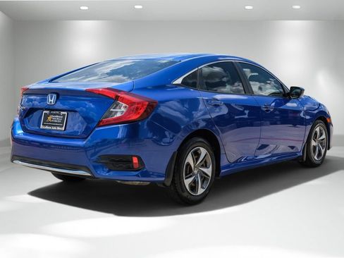 Used 2019 Honda Civic LX image 8