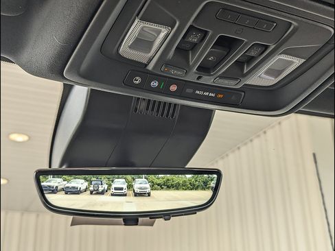 New 2026 GMC Sierra 2500 Denali Ultimate w/ LPO, Black Badging Package AWD/4WD image 30