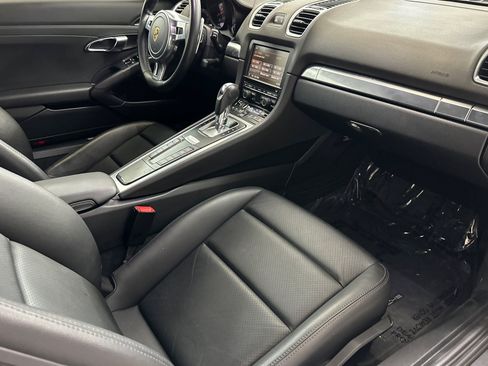 Used 2016 Porsche Cayman RWD image 29
