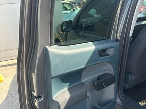 Used 2022 Ford Maverick XL FWD image 19