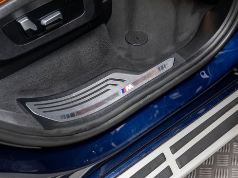 Used 2023 BMW X7 xDrive40i w/ Executive Package image 55