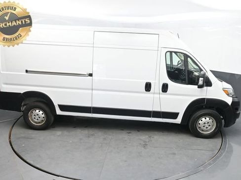 Used 2023 RAM ProMaster 2500 FWD image 38