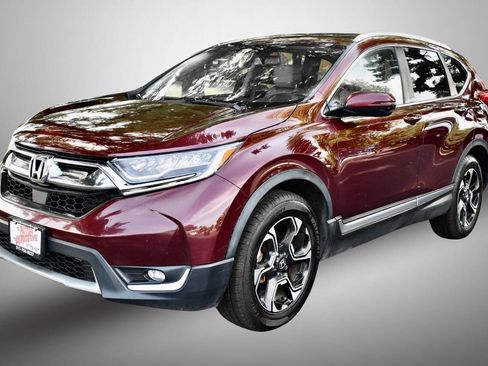 Used 2019 Honda CR-V Touring image 3
