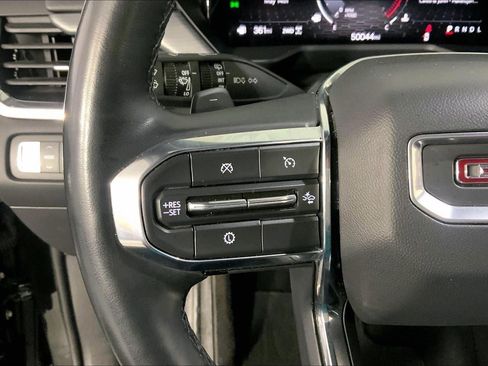 Used 2024 GMC Acadia Elevation AWD/4WD image 18