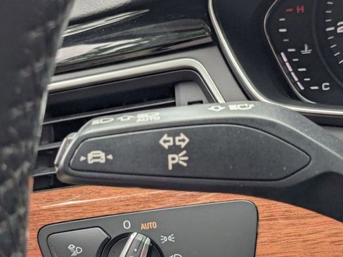 Used 2022 Audi A4 2.0T Premium AWD/4WD image 14