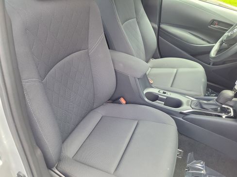 Used 2023 Toyota Corolla LE FWD image 17