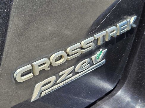 Used 2016 Subaru Crosstrek 2.0i Premium w/ Popular Package #1 AWD/4WD image 12