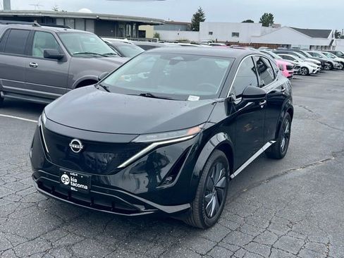Used 2023 Nissan Ariya FWD image 3