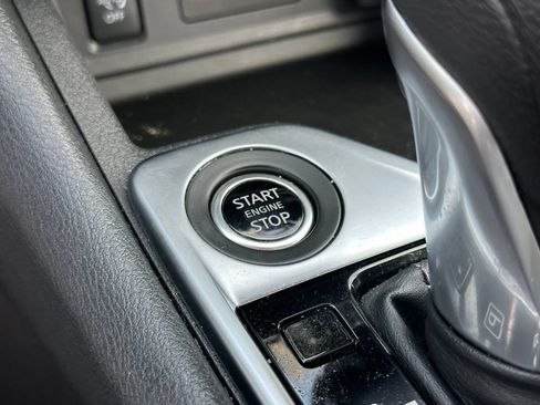 Used 2025 Nissan Sentra SV FWD image 28