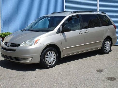 Used 2005 Toyota Sienna LE FWD image 3