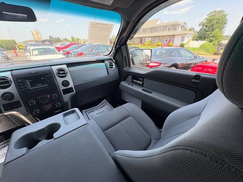 Used 2014 Ford F150 XLT w/ Equipment Group 302A Luxury AWD/4WD image 24