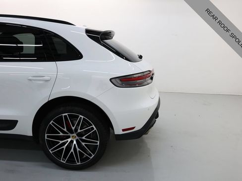 Used 2025 Porsche Macan S AWD/4WD image 42