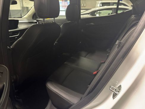 Used 2025 Buick Encore GX Preferred image 36