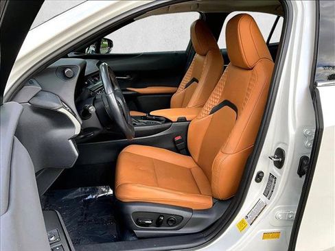 Used 2020 Lexus UX 250h w/ Premium Package AWD/4WD image 27