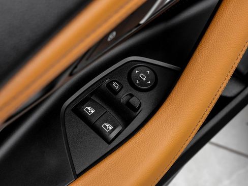 Used 2024 BMW M2 w/ Lighting Package image 33