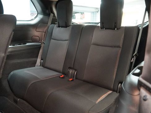 Used 2020 Nissan Pathfinder SV AWD/4WD image 28